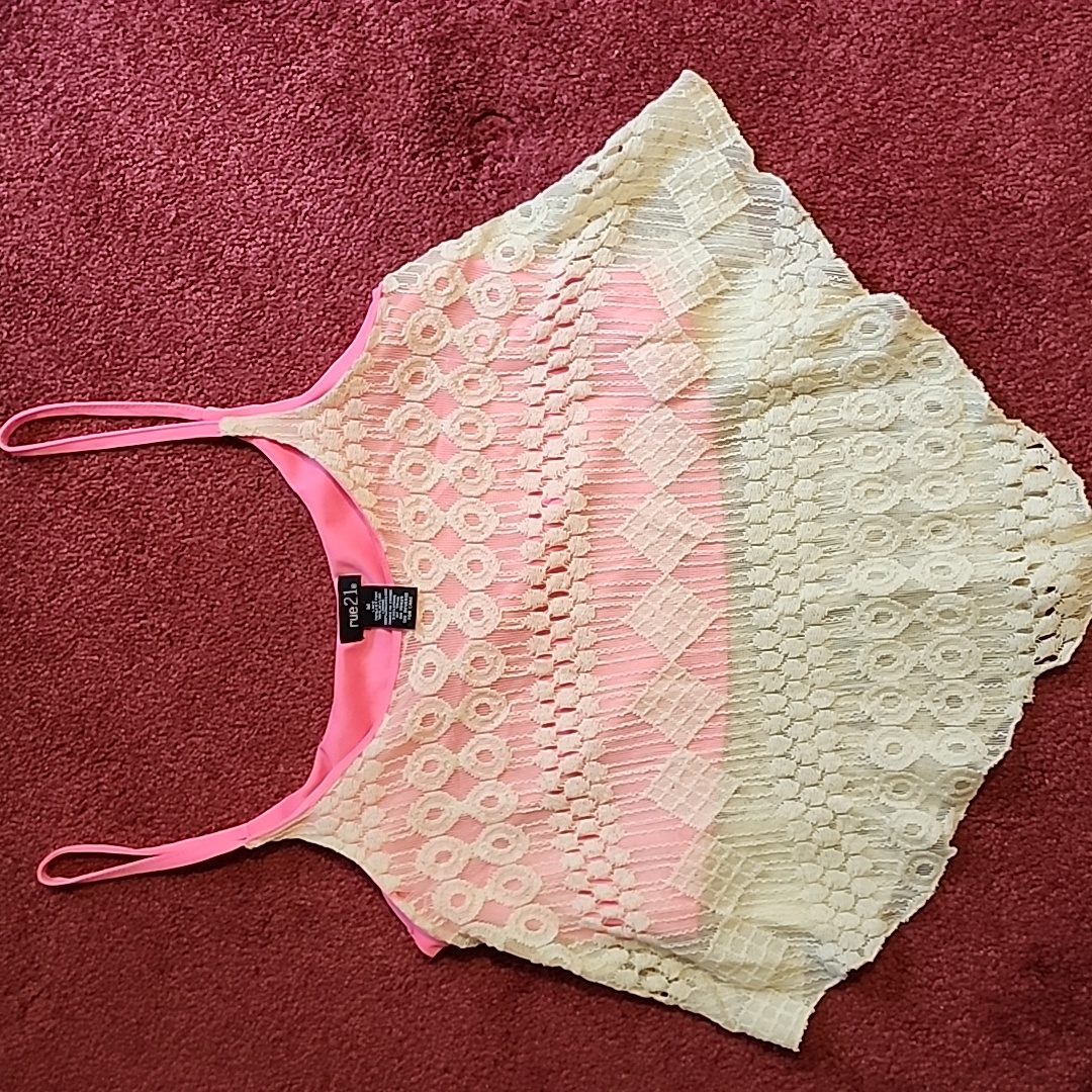 Rue 21 Cream Lace Overlay Pink Tank Top, Medium